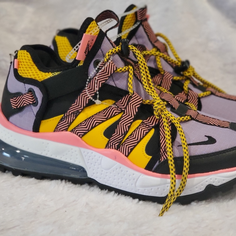 New Nike ACG React Terra Gobe Melon Tint Black BV6